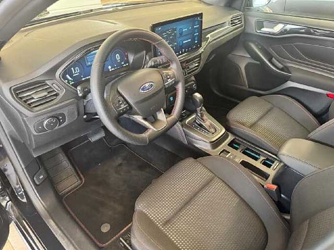 Ford Focus ST-Line X