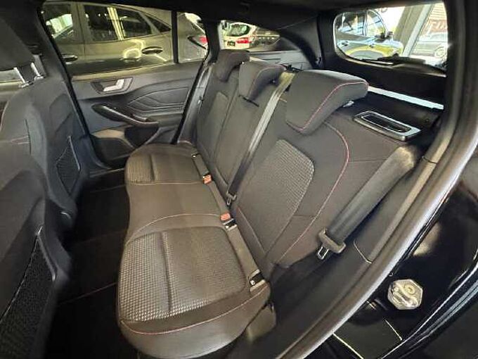 Ford Focus ST-Line X