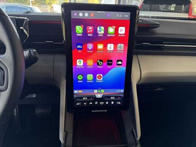 Ford Explorer Premium RWD