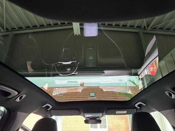 Ford Explorer Premium RWD