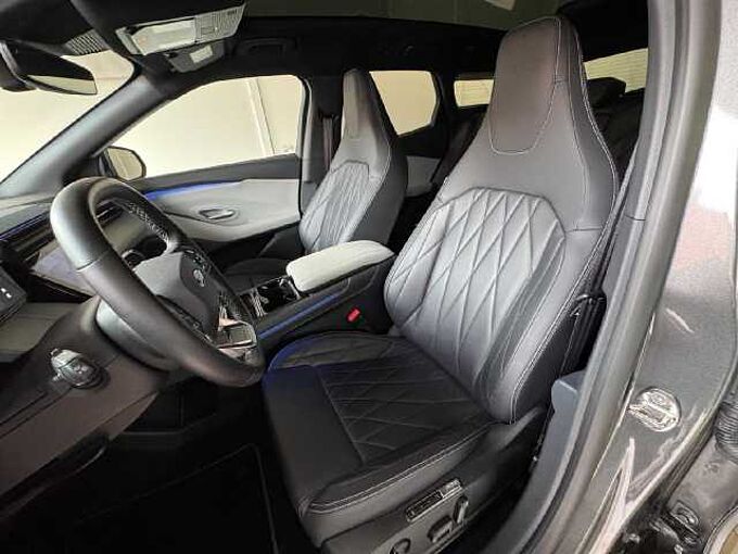 Ford Explorer Premium RWD