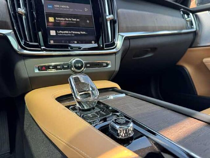 Volvo V90 Ultimate Bright